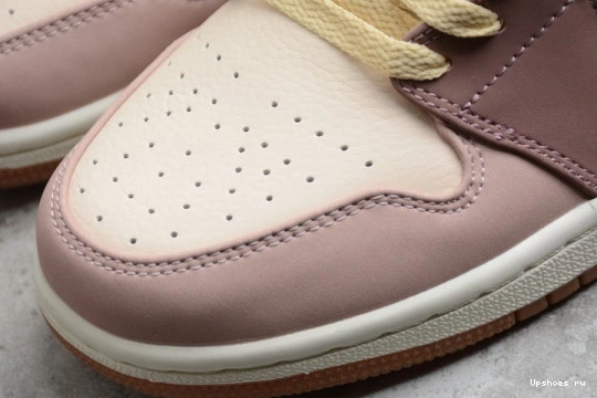 Mid  1 DO7440-821 Jordan Pony Mauve (W) Dark Smoky DO7440-821 SE 0624